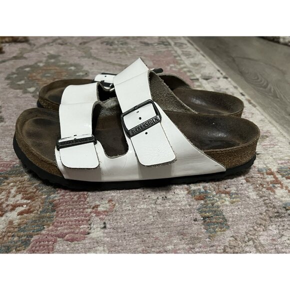 White Patent Leather Arizona Birkenstocks Size 37 EU 6 US Wide - Picture 3 of 12